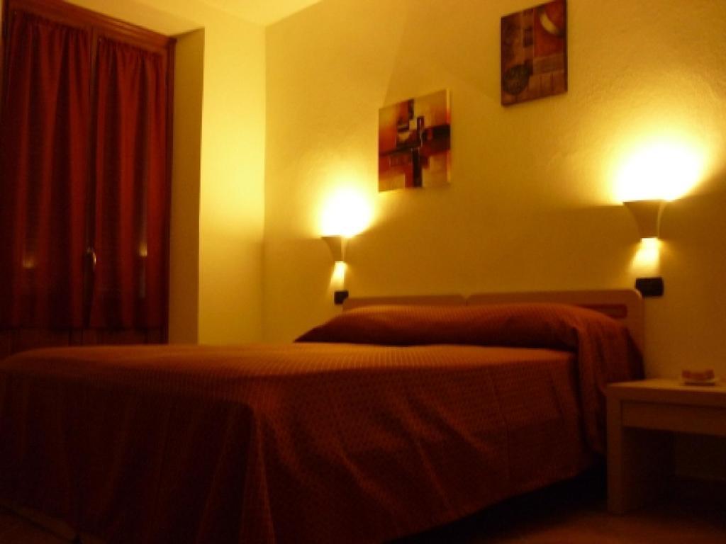 Il Grappolo In Langa Villa Monastero Bormida Ruang foto